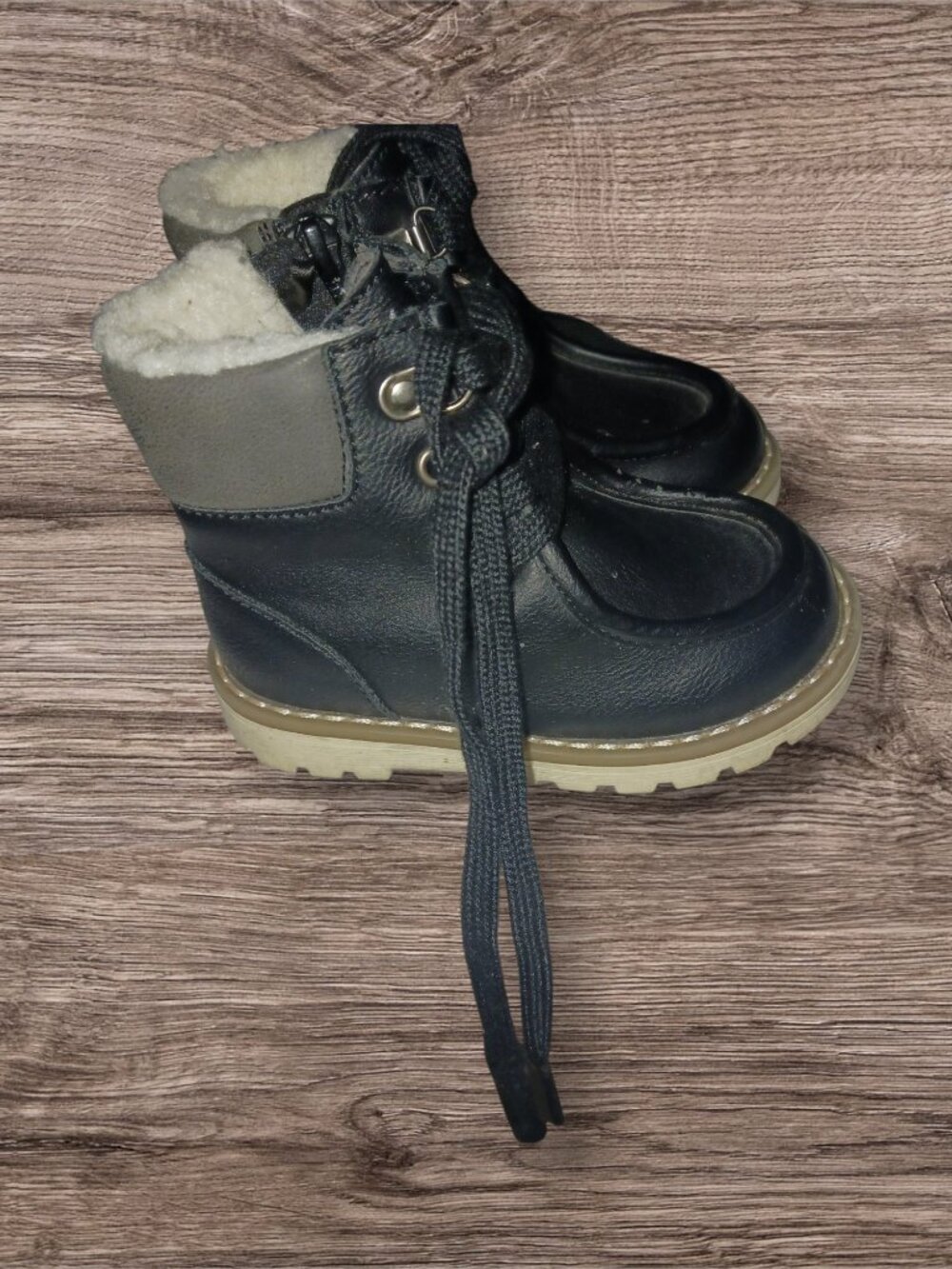 Old Navy Toddler Winter Boots Size 6 Faux Fur Lace-Up Navy Blue